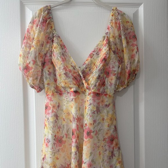 Hello Molly Graceful Hours Dress Yellow - Picture 1 of 3